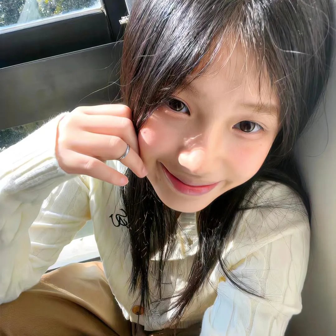 地铁女孩